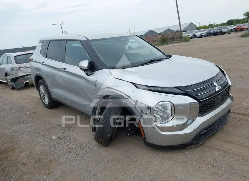 2022 Mitsubishi OUTLANDER фото