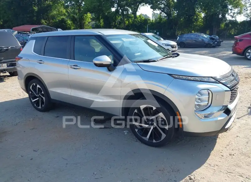 2022 Mitsubishi OUTLANDER фото
