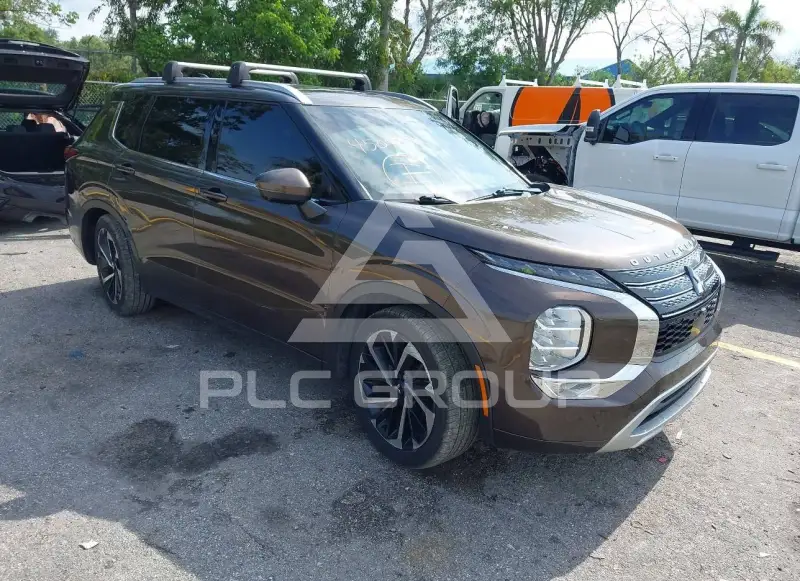2022 Mitsubishi OUTLANDER фото