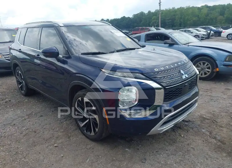 2022 Mitsubishi OUTLANDER фото