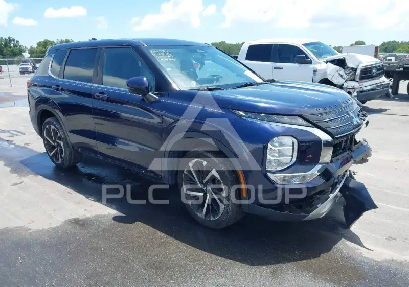 2022 Mitsubishi OUTLANDER фото