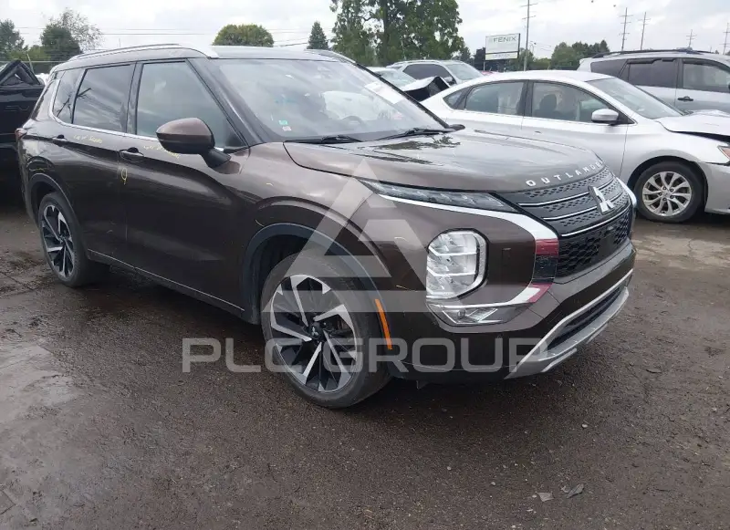 2022 Mitsubishi OUTLANDER фото