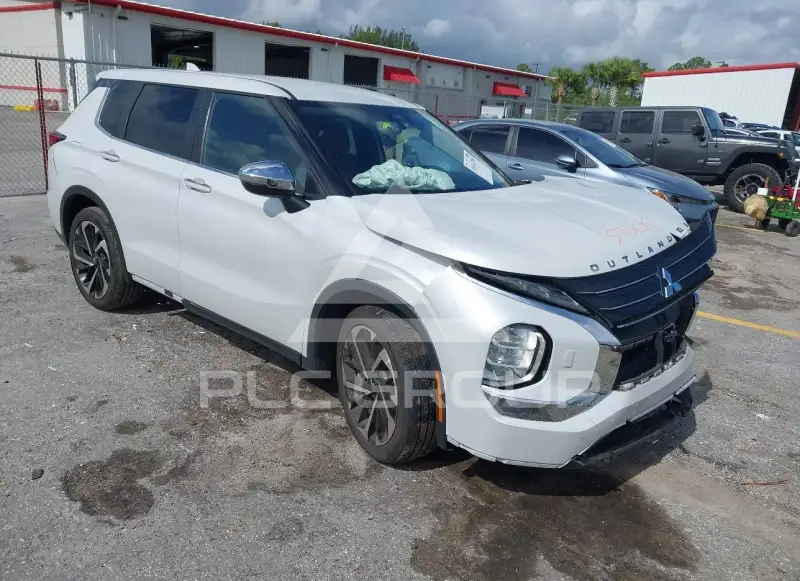 2022 Mitsubishi OUTLANDER фото