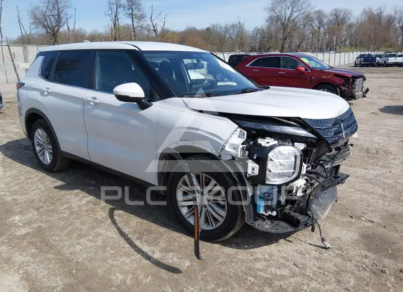 2022 Mitsubishi OUTLANDER фото