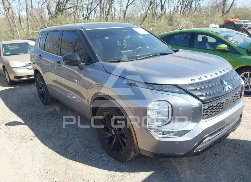 2022 Mitsubishi OUTLANDER фото