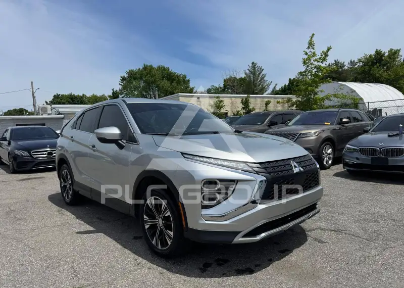 2022 Mitsubishi ECLIPSE фото