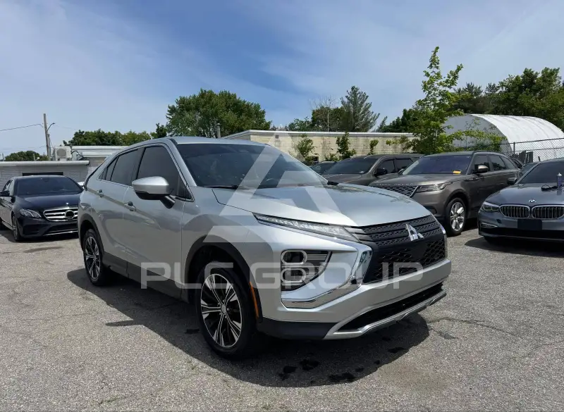 2022 Mitsubishi ECLIPSE фото