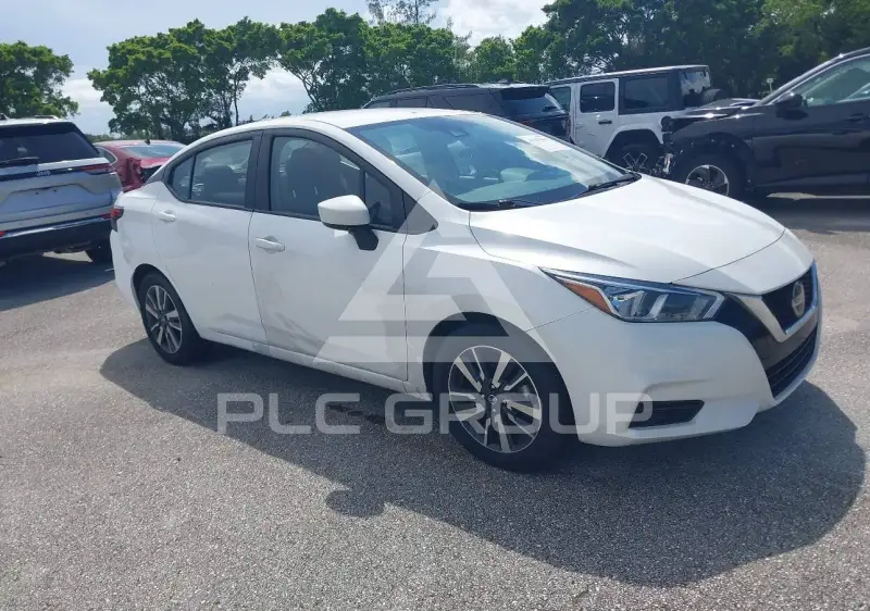 2022 Nissan VERSA фото