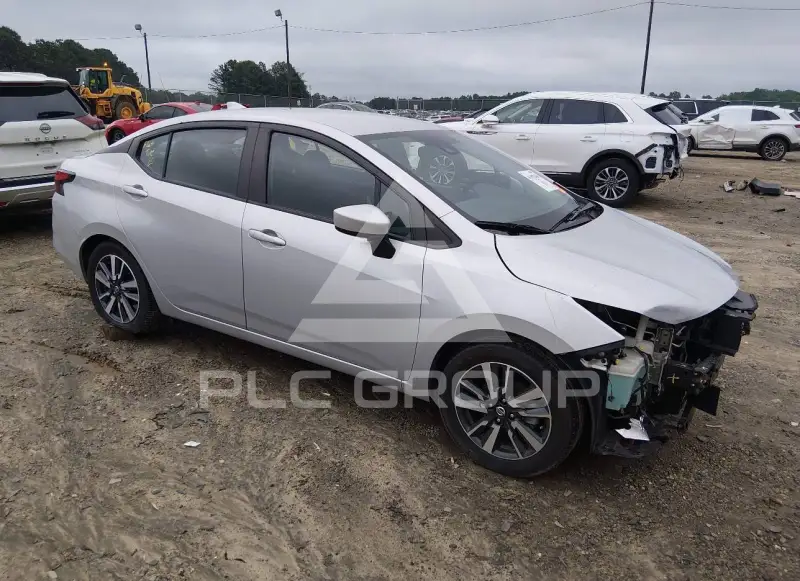2022 Nissan VERSA photo