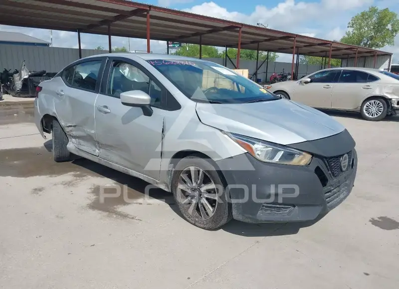 2022 Nissan VERSA photo