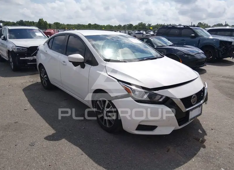 2022 Nissan VERSA фото