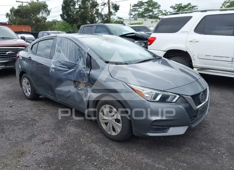 2022 Nissan VERSA photo