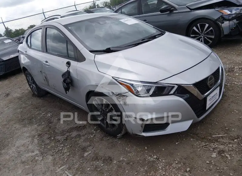 2022 Nissan VERSA фото