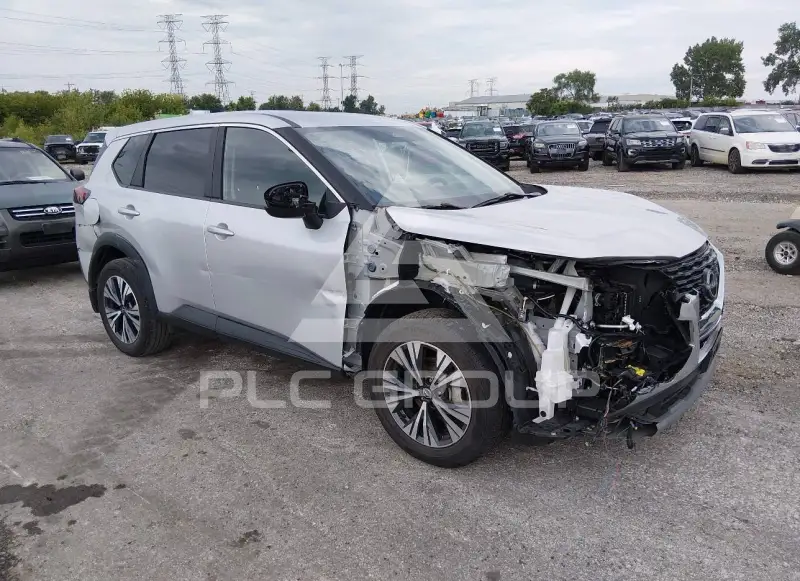 2022 Nissan ROGUE photo