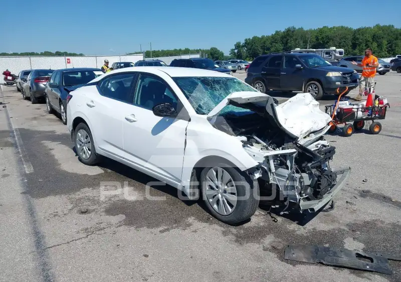 2022 Nissan SENTRA фото