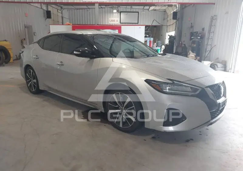 2022 Nissan MAXIMA photo
