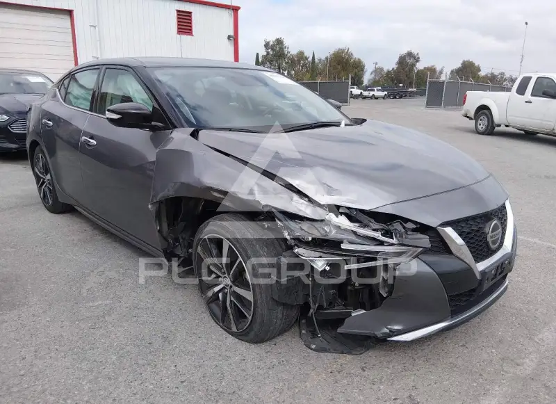 2022 Nissan MAXIMA photo