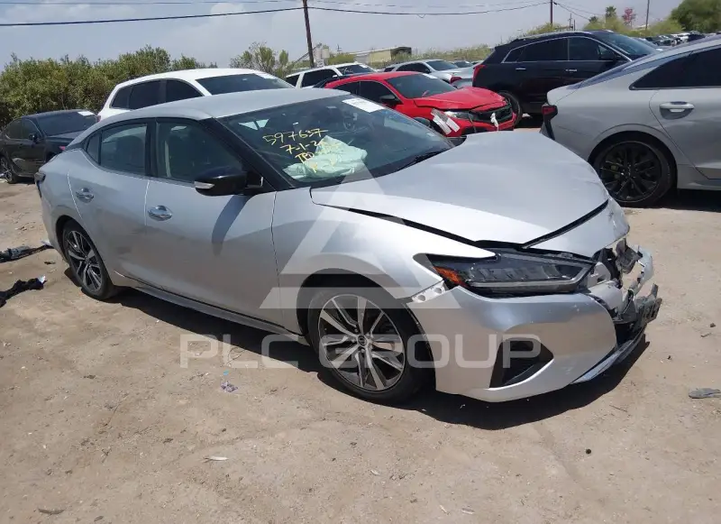 2022 Nissan MAXIMA photo