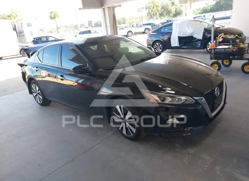 2022 Nissan ALTIMA фото