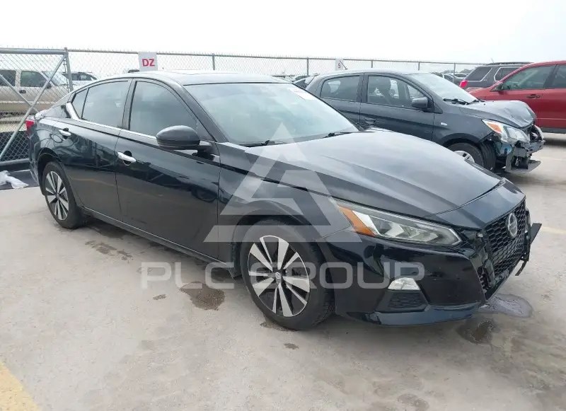 2022 Nissan ALTIMA фото