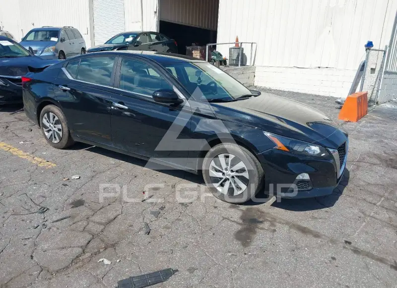 2022 Nissan ALTIMA фото