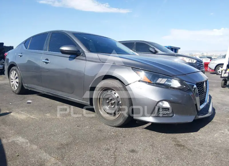 2022 Nissan ALTIMA фото