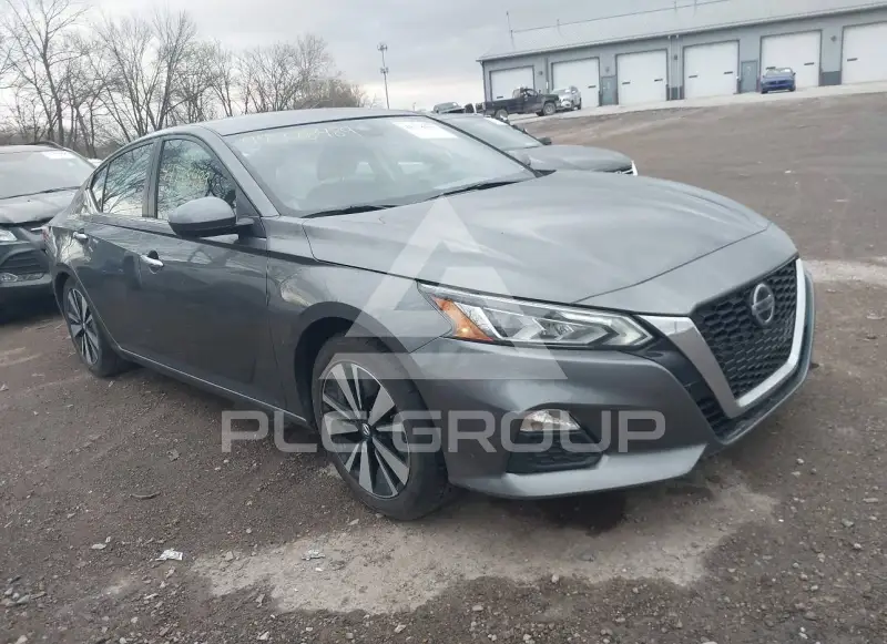 2022 Nissan ALTIMA photo