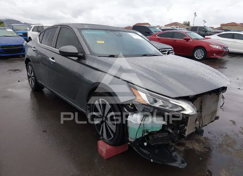 2022 Nissan ALTIMA photo