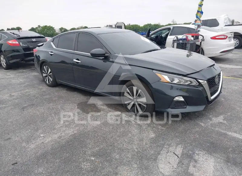 2022 Nissan ALTIMA фото