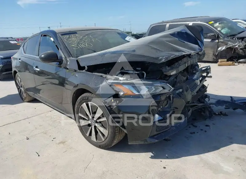2022 Nissan ALTIMA photo