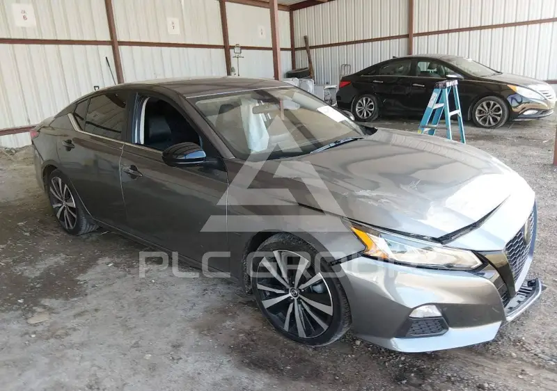 2022 Nissan ALTIMA photo