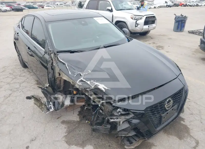 2022 Nissan ALTIMA photo