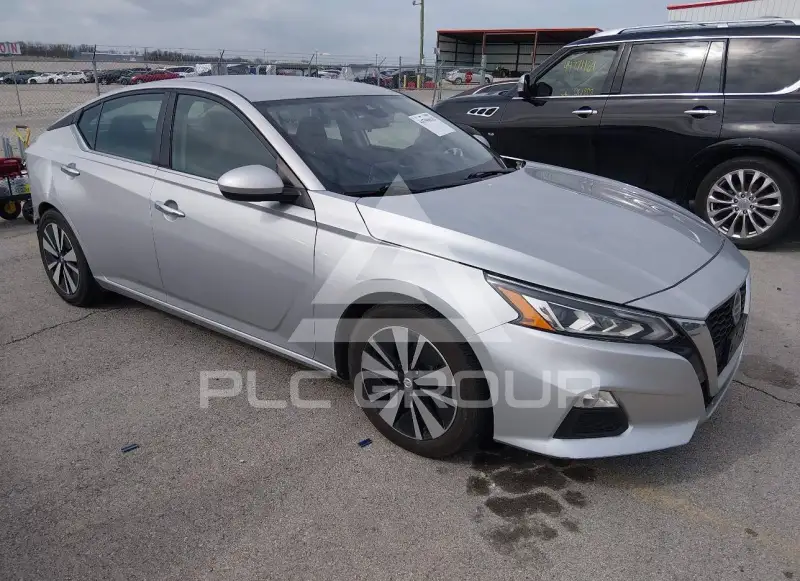 2022 Nissan ALTIMA фото