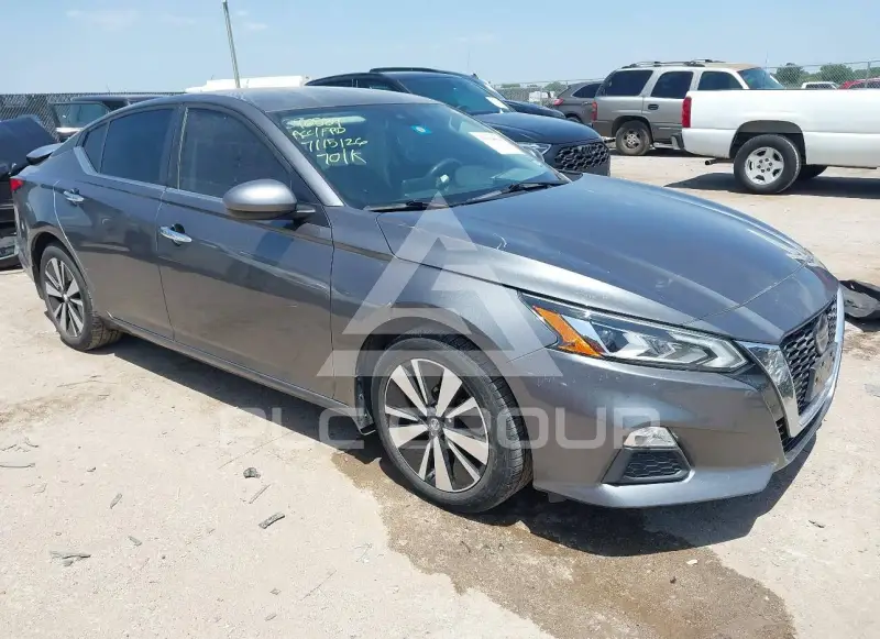 2022 Nissan ALTIMA фото