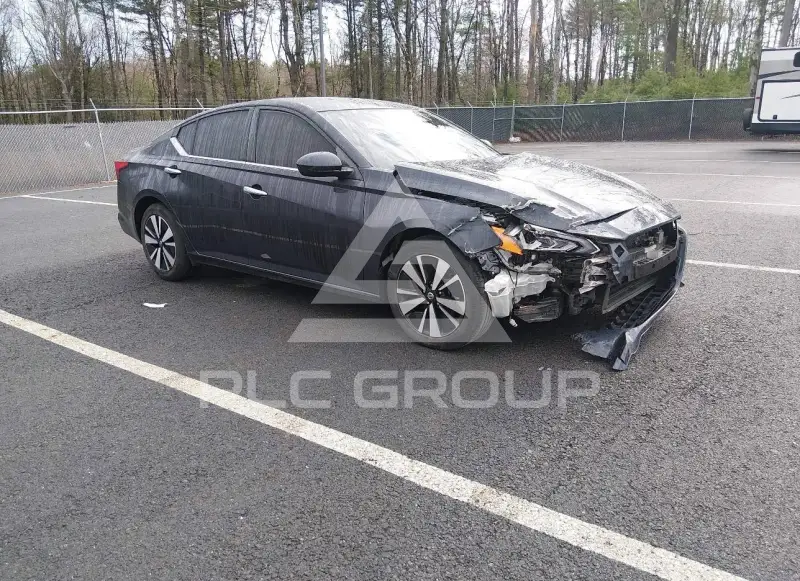 2022 Nissan ALTIMA фото