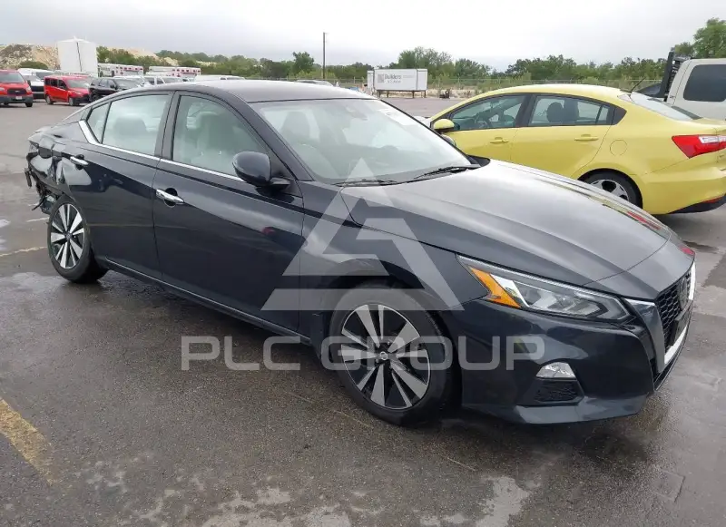 2022 Nissan ALTIMA photo