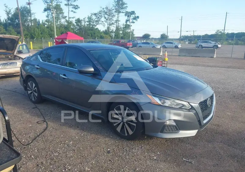 2022 Nissan ALTIMA фото