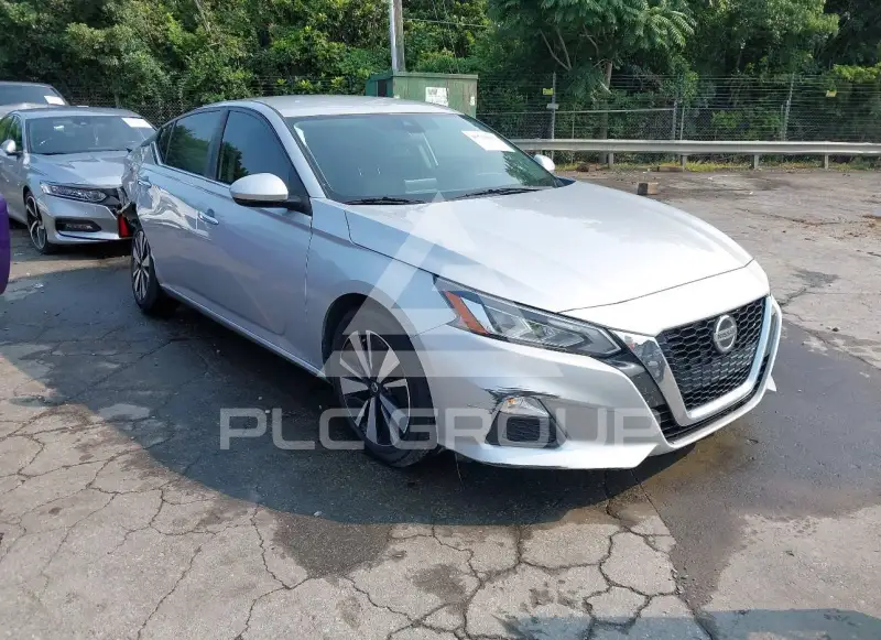 2022 Nissan ALTIMA фото