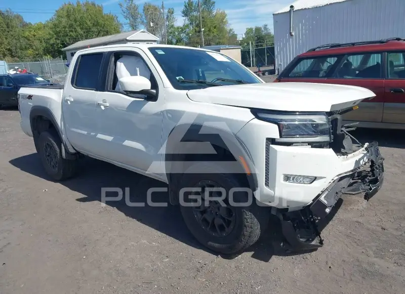 2022 Nissan FRONTIER photo