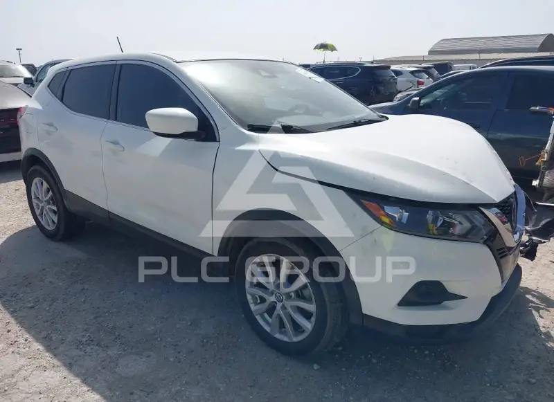 2022 Nissan ROGUE photo