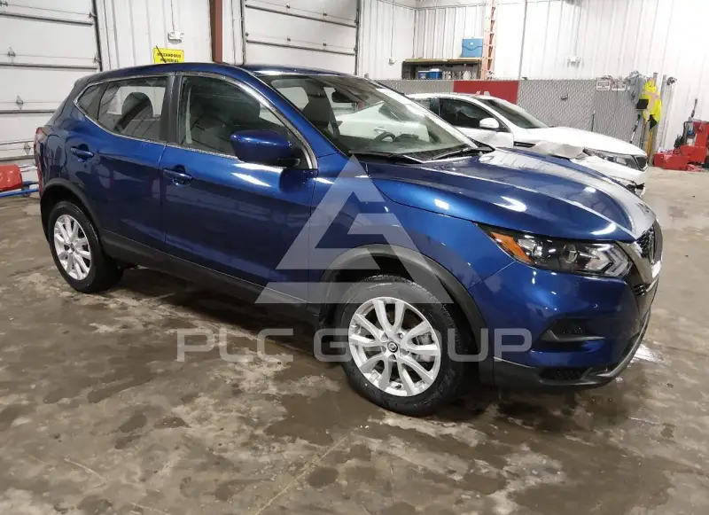 2022 Nissan ROGUE photo