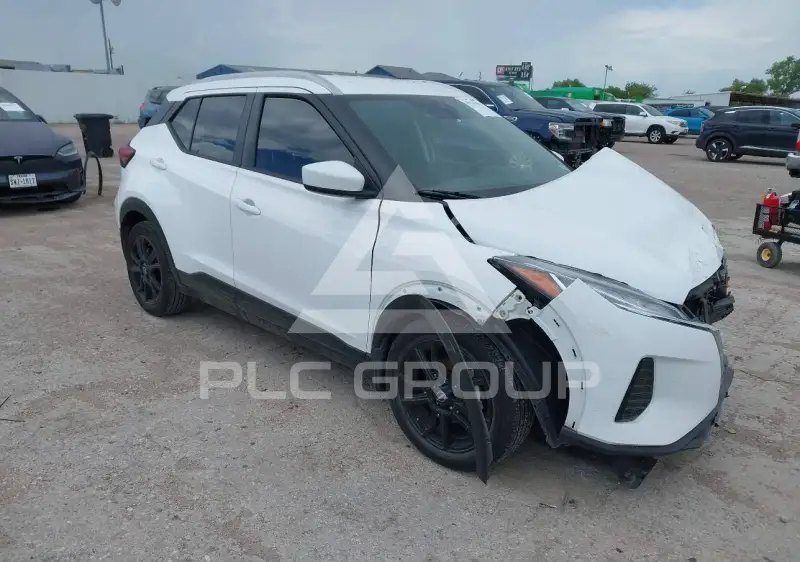2022 Nissan KICKS фото