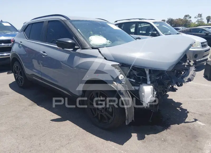 2022 Nissan KICKS фото