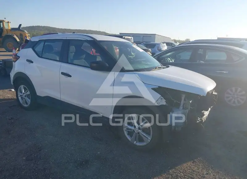 2022 Nissan KICKS photo