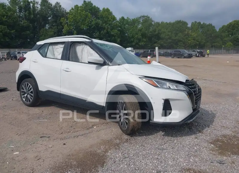 2022 Nissan KICKS фото