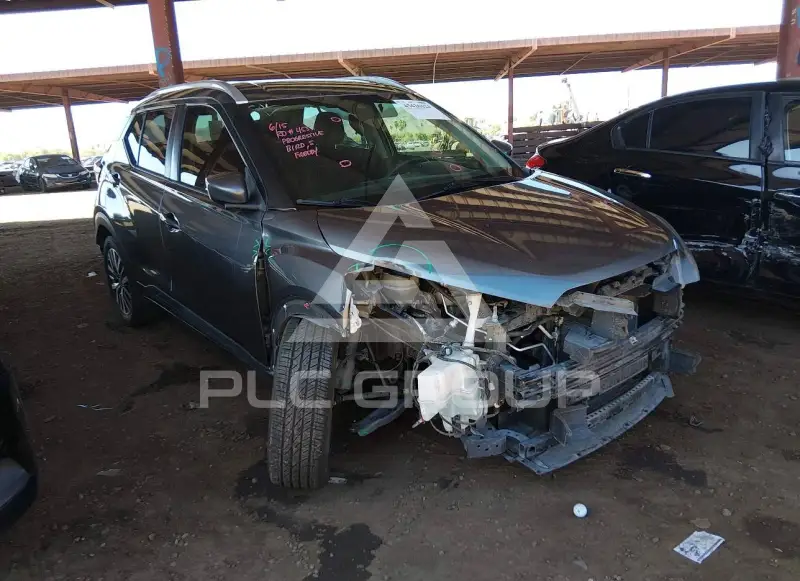 2022 Nissan KICKS photo