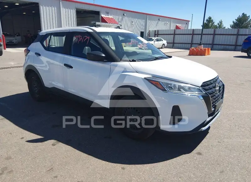 2022 Nissan KICKS фото