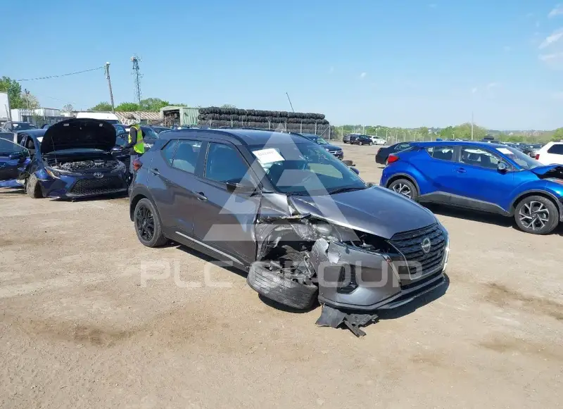 2022 Nissan KICKS фото