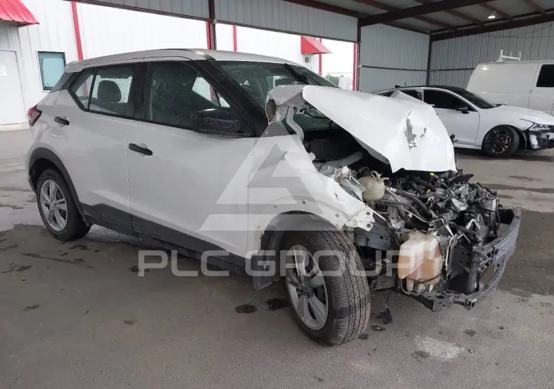 2022 Nissan KICKS фото