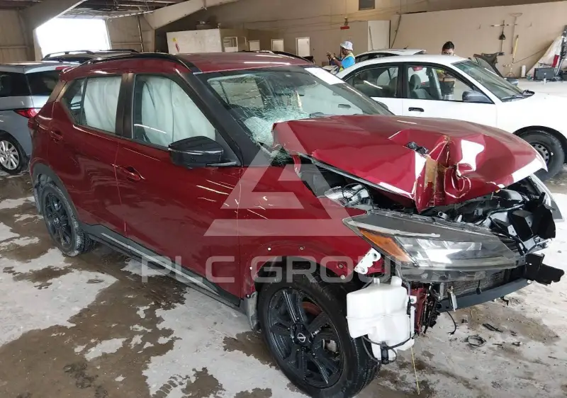2022 Nissan KICKS photo